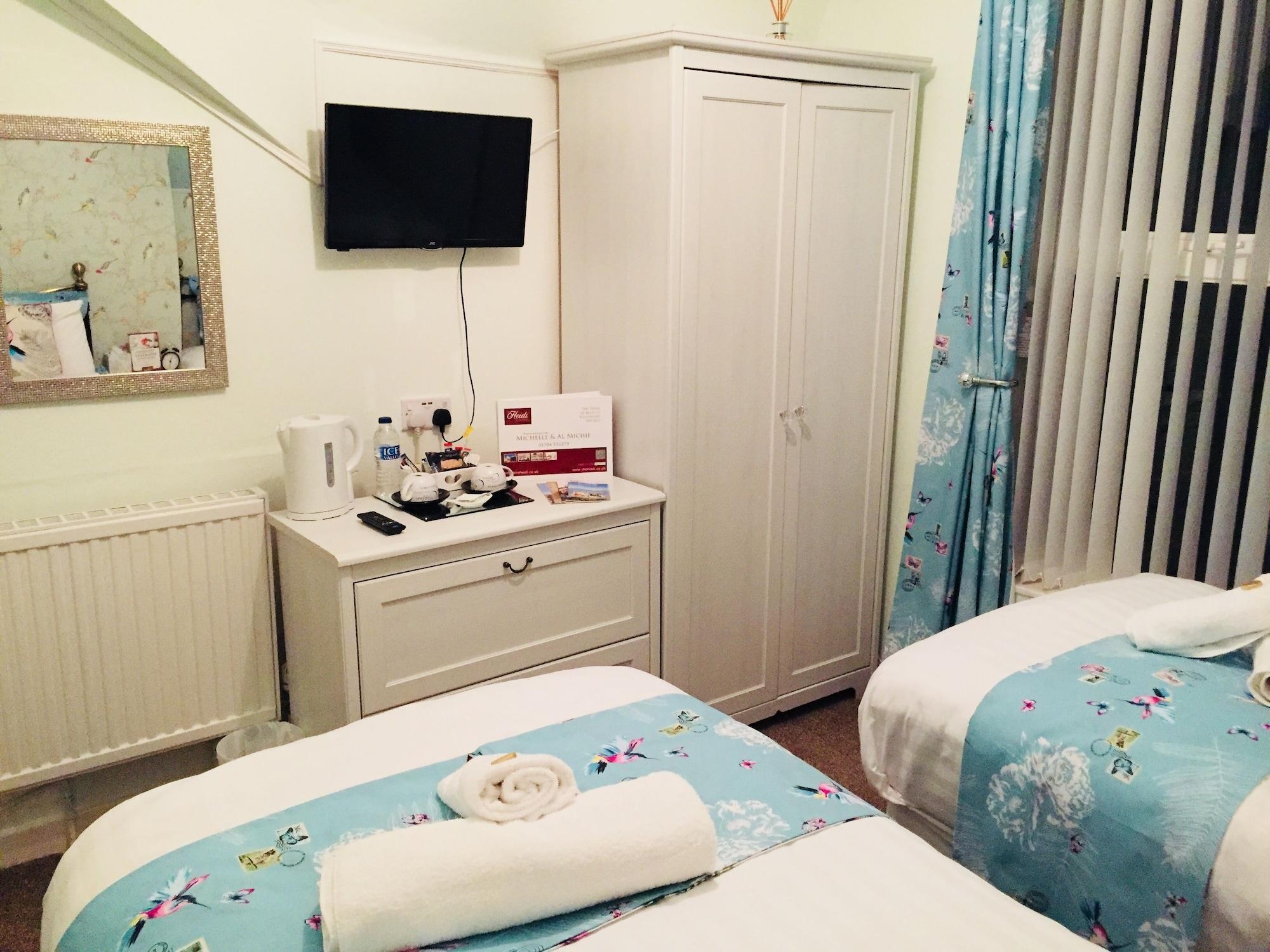 The Heidi Bed & Breakfast Southport Bagian luar foto