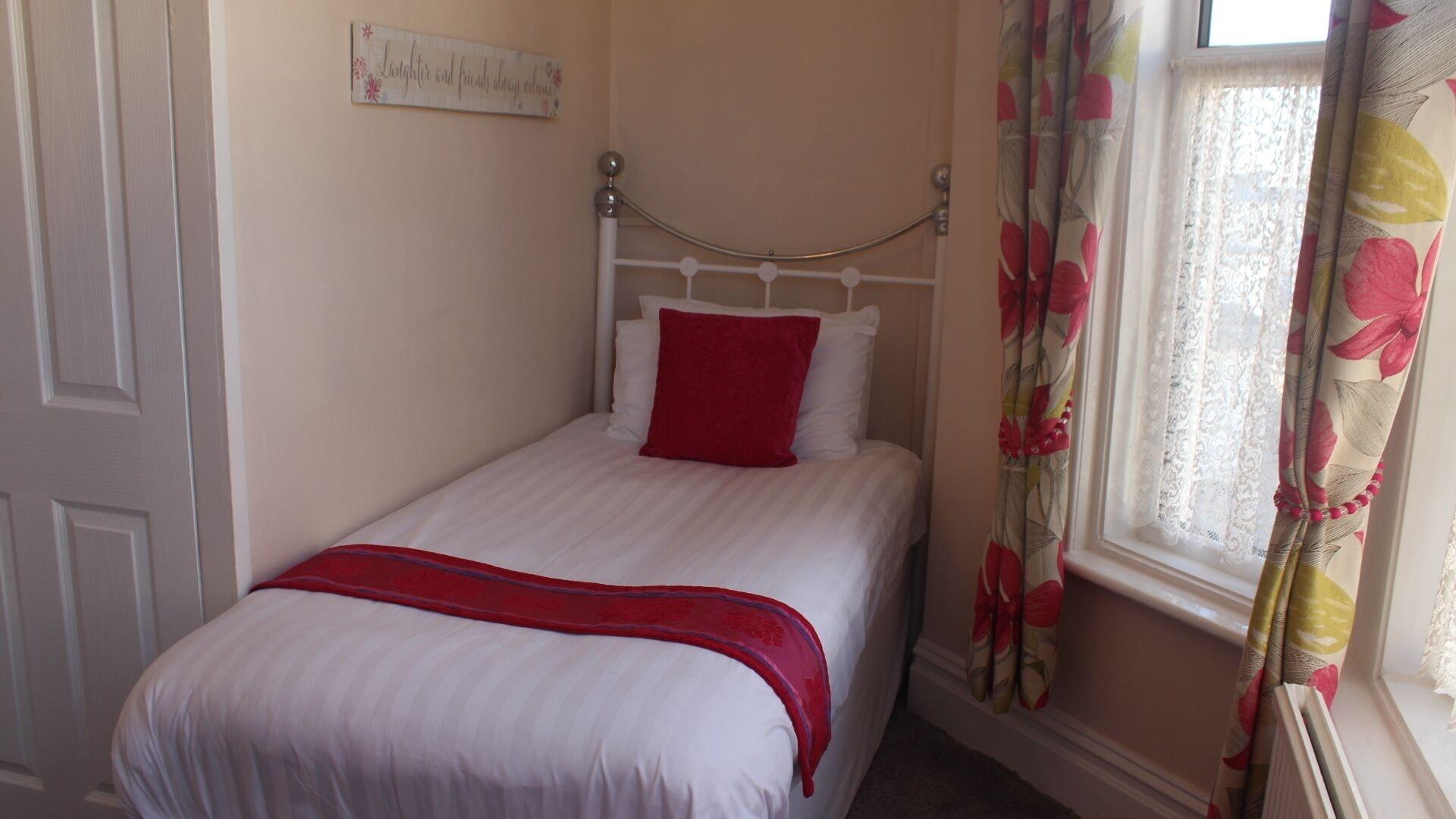 The Heidi Bed & Breakfast Southport Bagian luar foto