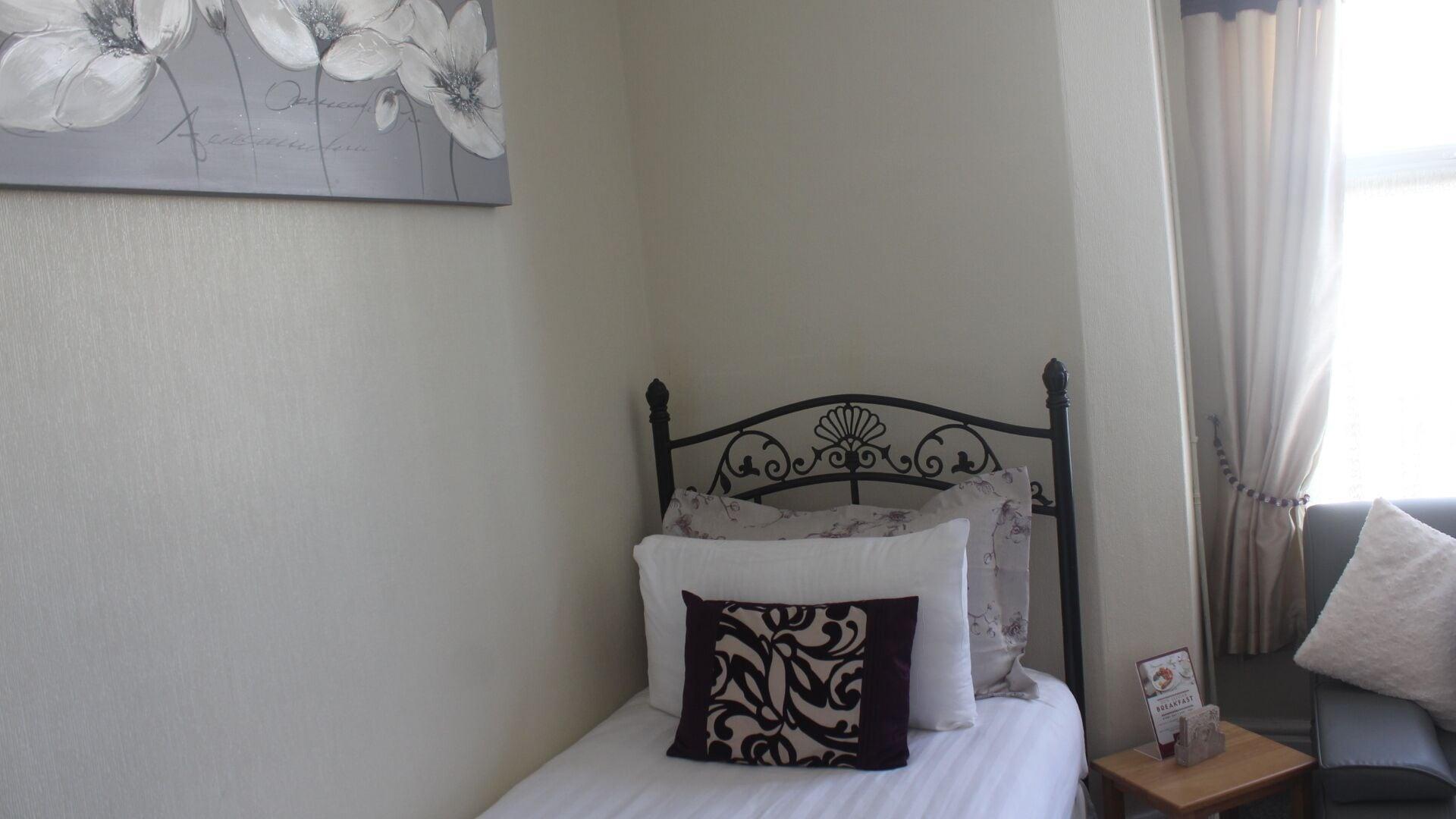 The Heidi Bed & Breakfast Southport Bagian luar foto