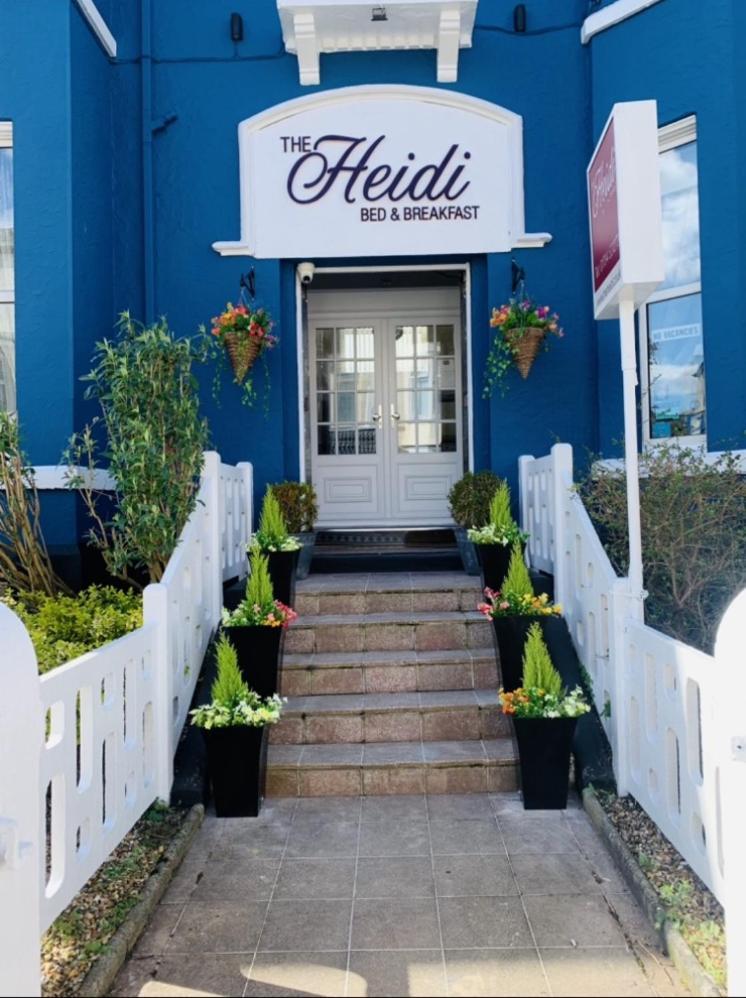 The Heidi Bed & Breakfast Southport Bagian luar foto